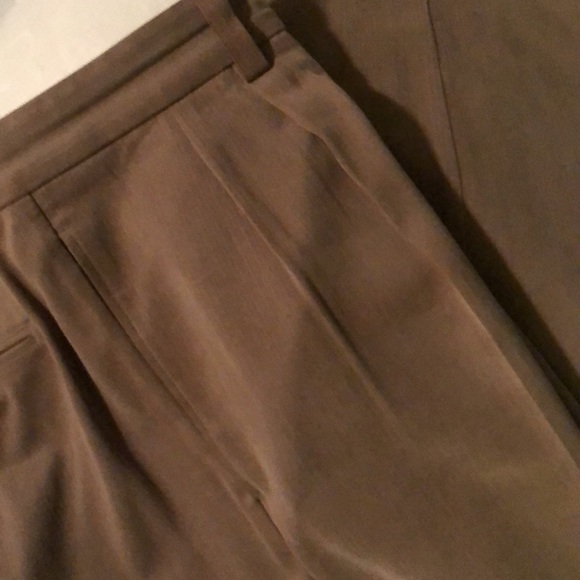 42 – Tommy Bahama, men's dress pants - Picture 2 of 5